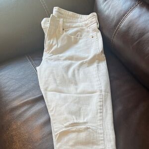 Women's white Cropped Jeans